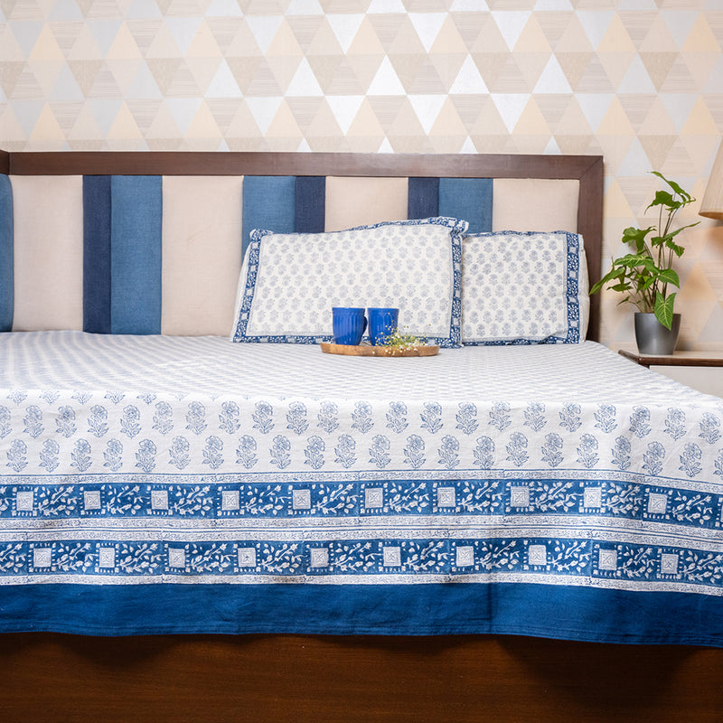 Cotton Hand block Bed Sheet - Small Floral Motif Blue & Dark Blue Border