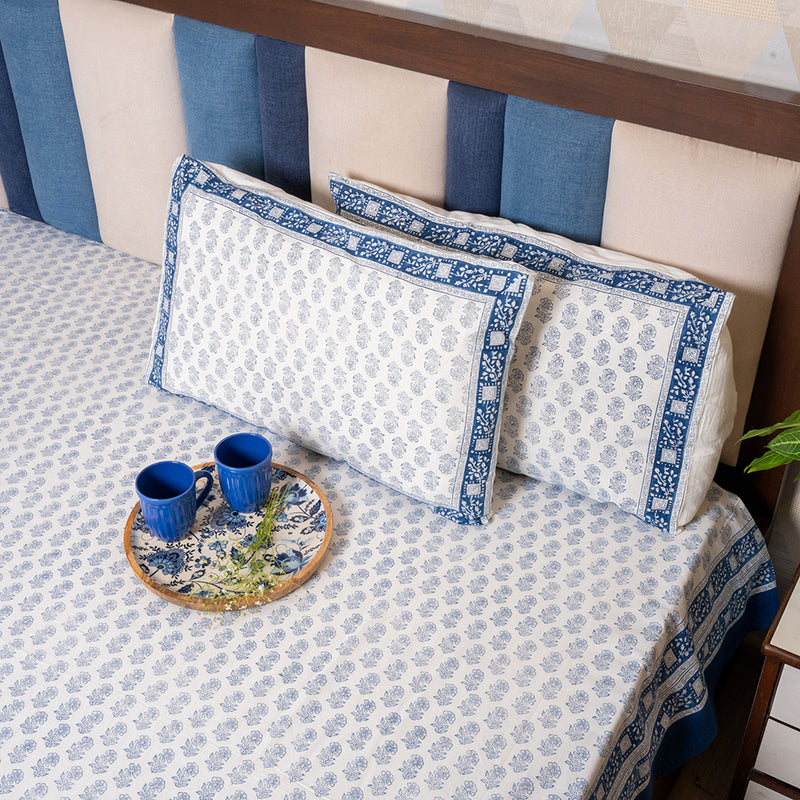 Cotton Hand block Bed Sheet - Small Floral Motif Blue & Dark Blue Border